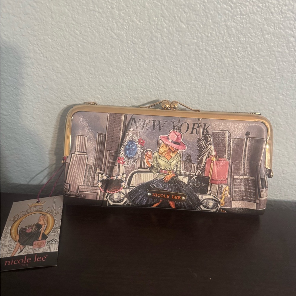Nicole Lee New York Print Women's Wallet - Multicolor